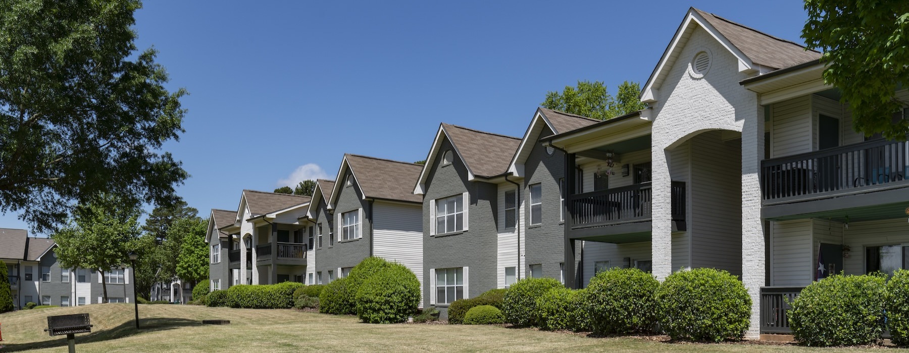 a row of houses